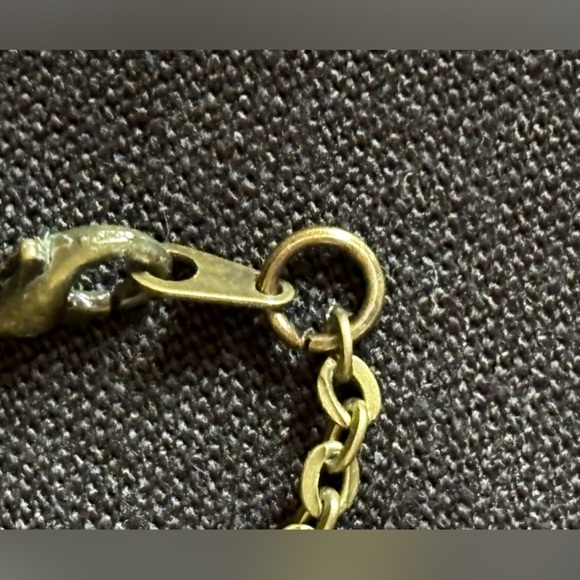 Antique Gold Acorn Necklace- Handcrafted NWT - Picture 5 of 5